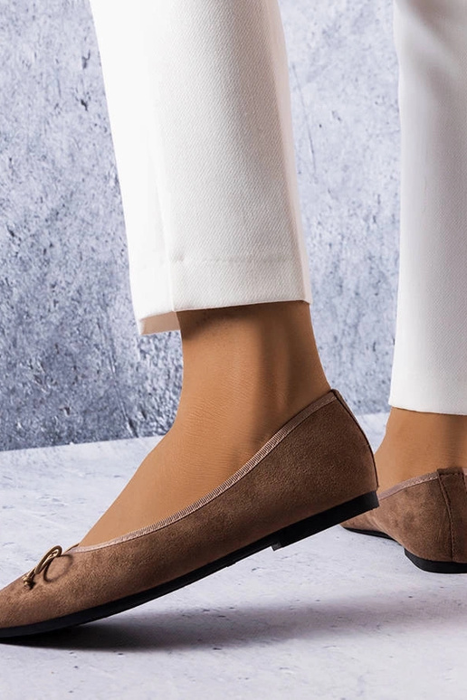 Bailarinas marrones con punta... Bailarinas marrones con punta...