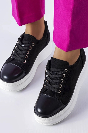 Zapatos negros con plataforma, "Pascaline"