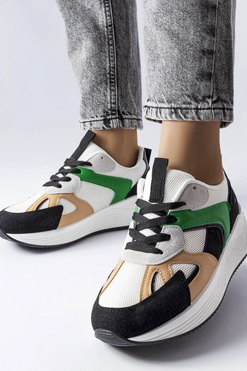 Zapatillas deportivas negras de diferentes materiales, "Riel"