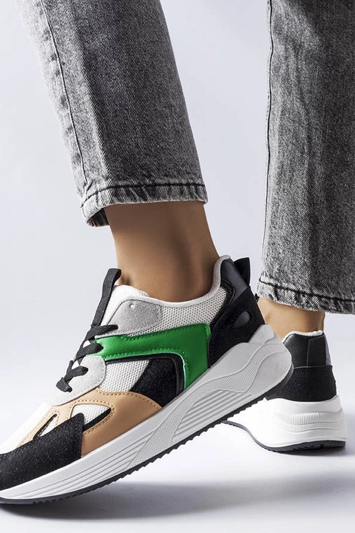 Zapatillas deportivas negras de... Zapatillas deportivas negras de...