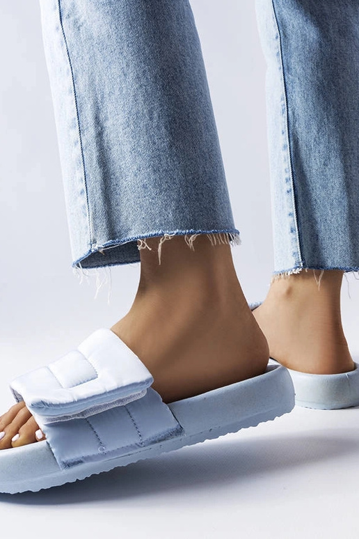 Chanclas azules con velcro Aleron