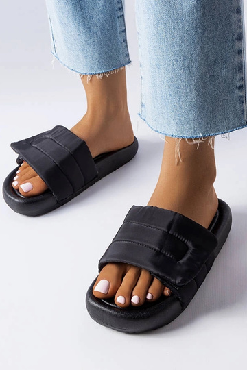 Chanclas negras con velcro, "Aleron"