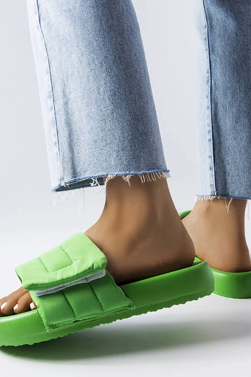 Chanclas verdes con velcro Aleron