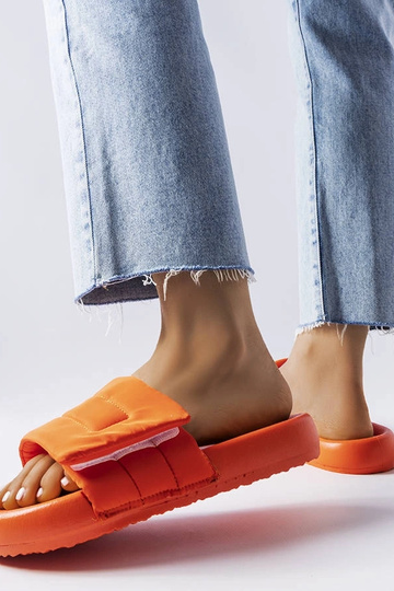 Chanclas con velcro color naranja Aleron 2