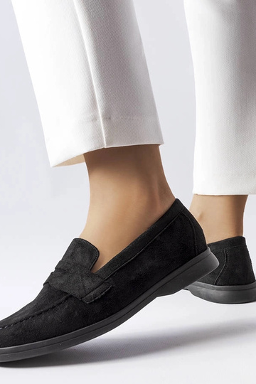 Bailarinas negras de ante... 2