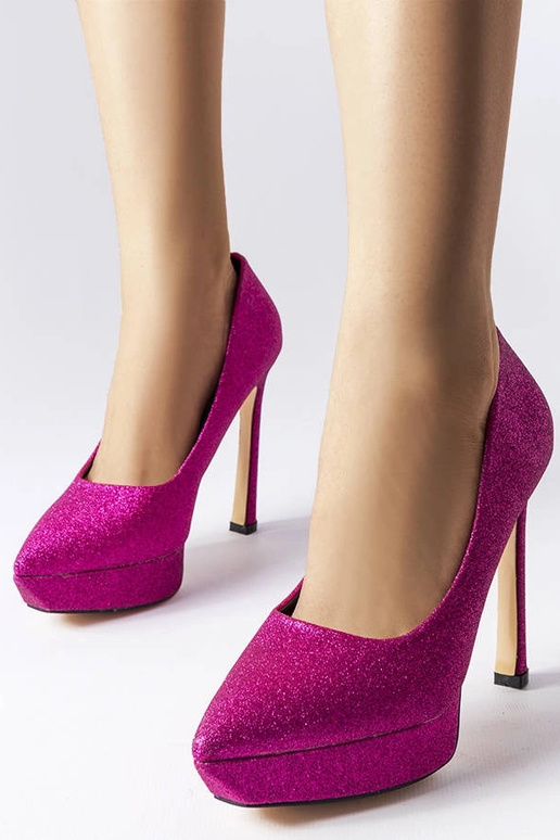 Tacones con purpurina rosa de Proulx