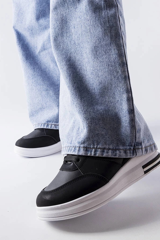 Zapatillas de cuña CinqMars negras