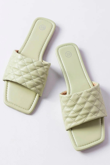 Chanclas elegantes acolchadas Labrie de color verde 2