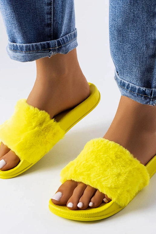 Chanclas de piel amarilla Raffaele