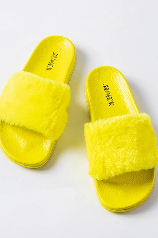 Chanclas de piel amarilla Raffaele