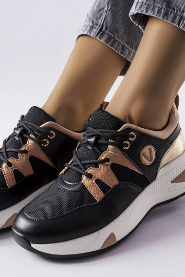 Zapatillas Vinceza negras y... 2