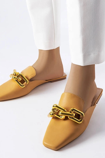Chanclas de cadena de nogal marrón