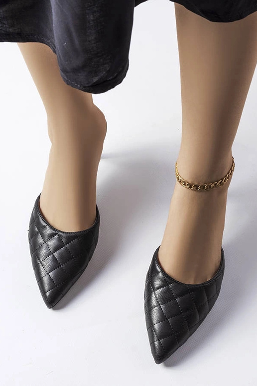 Zapatos negros acolchados sin...