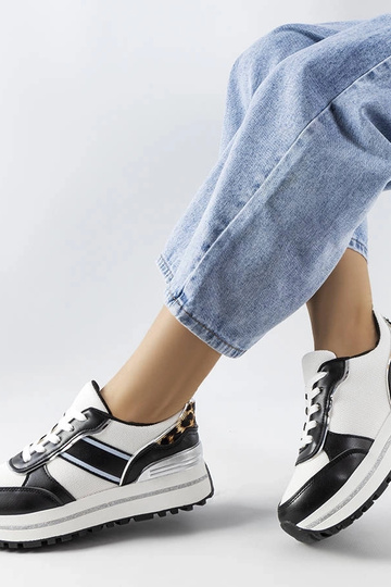 Zapatillas negras con aplicaciones de purpurina Lang
