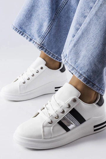 Zapatillas deportivas en...