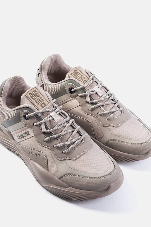 Zapatillas deportivas color arena,... Zapatillas deportivas color arena,...