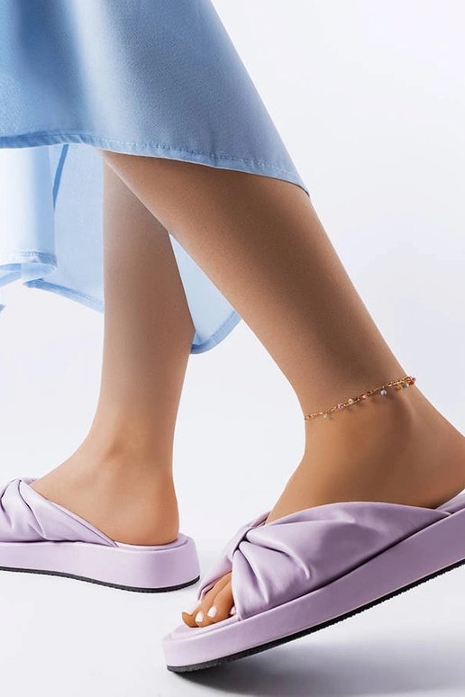 Sandalias de cuña de color morado Hog