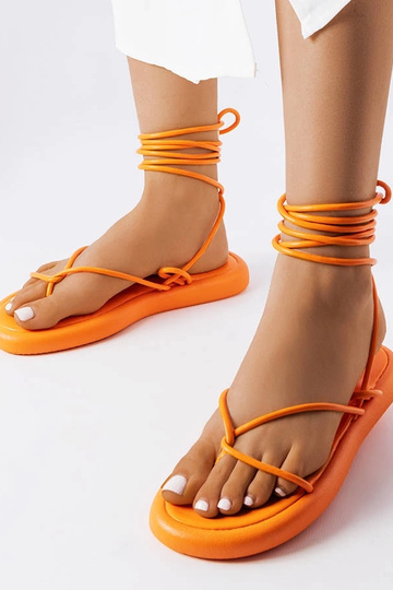 Sandalias con cordones de color naranja Laurence
