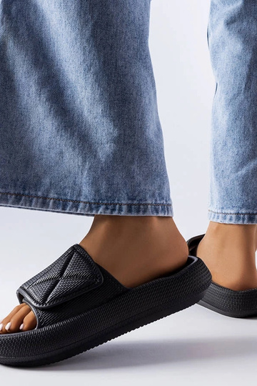Chanclas negras de mujer con suela gruesa y parte superior ajustable Fabrice 2