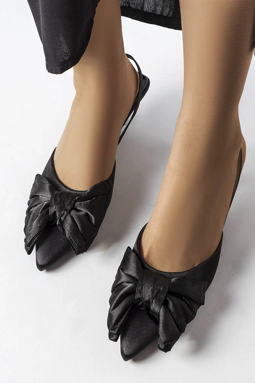 Tacones negros con lazo, "Burlington"