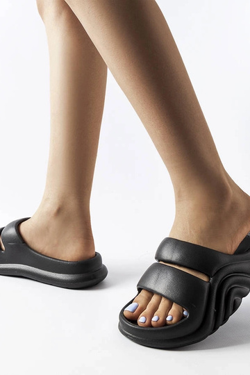 Chanclas Geneve de goma negra