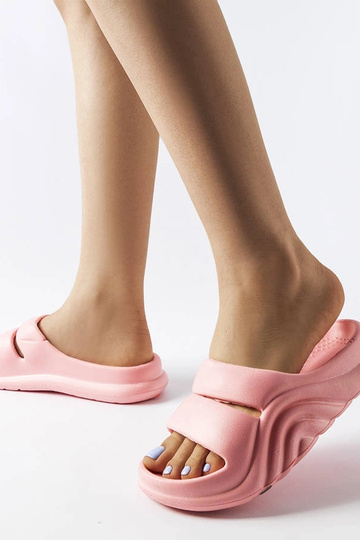 Chanclas de goma Geneve de color rosa 2