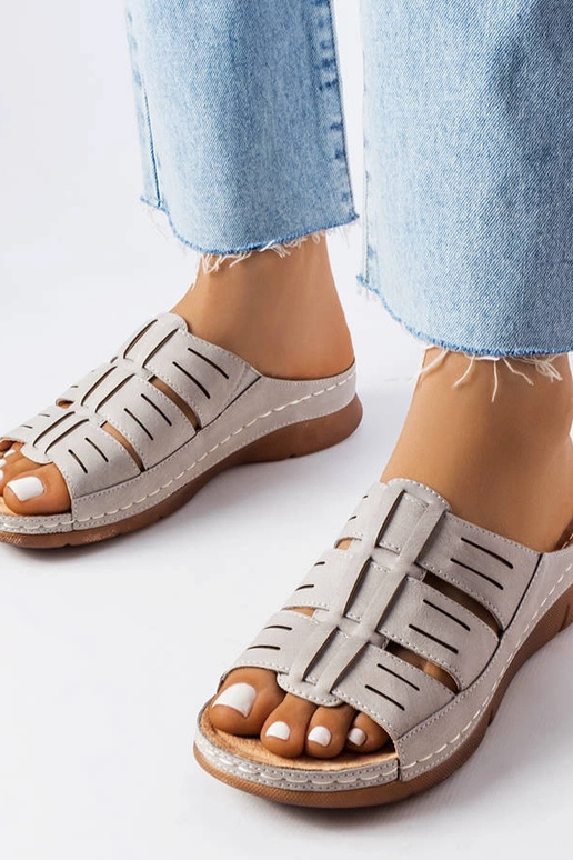 Cuñas de jersey gris