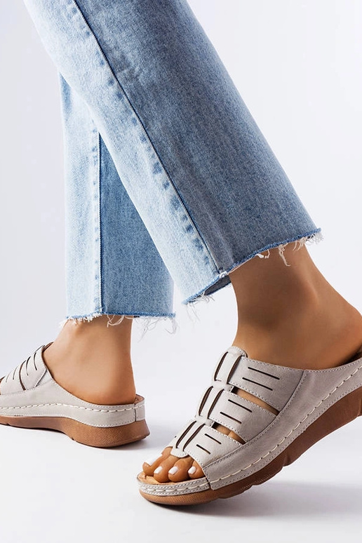 Cuñas de jersey gris