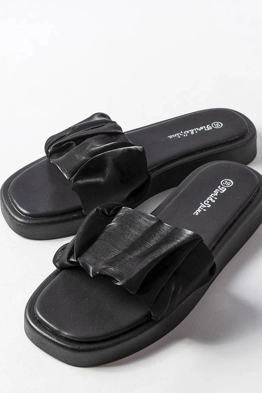 Chanclas con volantes Black Boulevard
