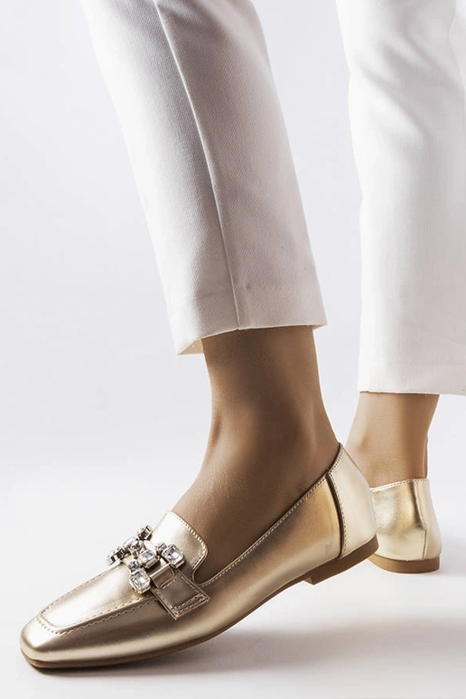 Mocasines dorados con circonitas...