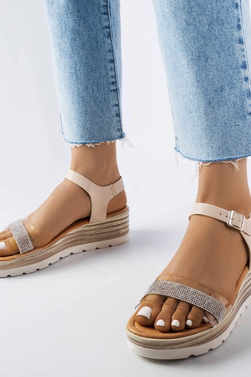 Sandalias de cuña beige de...