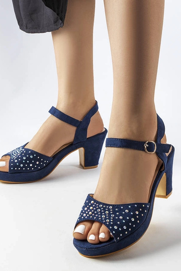 Sandalias de tacón de bloque azul marino de Beltane 2