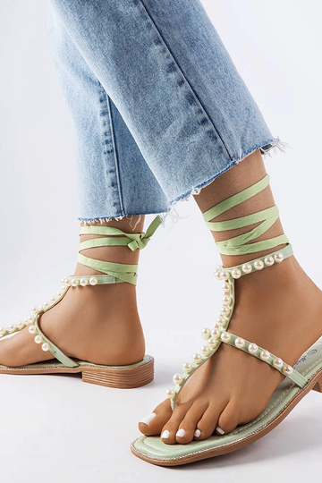 Sandalias de perla verde...