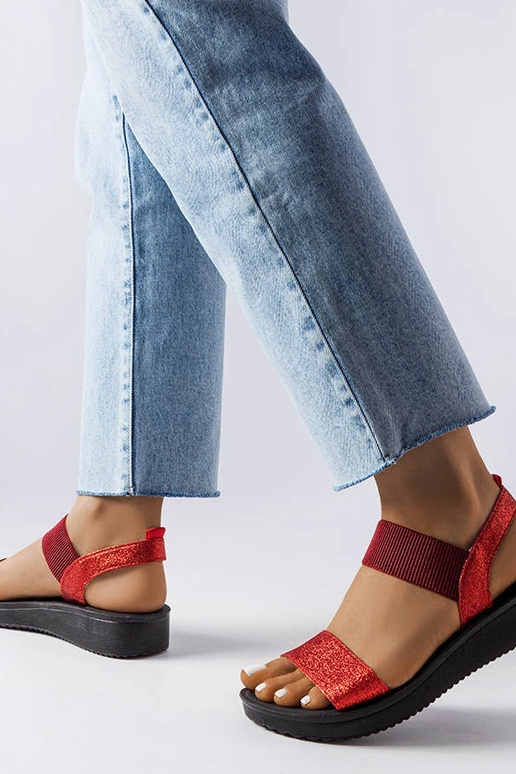 Sandalias Amathousa con purpurina roja