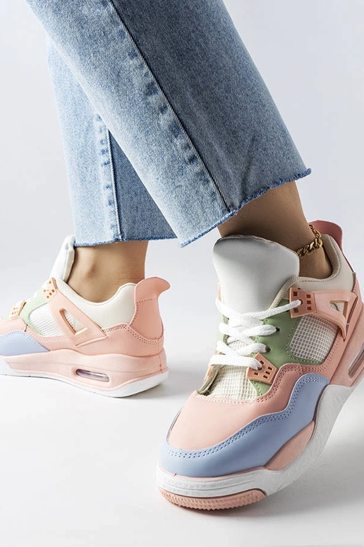 Zapatillas rosas de materiales... Zapatillas rosas de materiales...