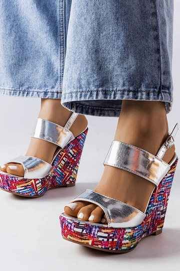 Sandalias plateadas con... 2