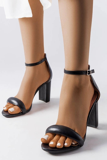 Sandalias negras de tacón de bloque Hane 2