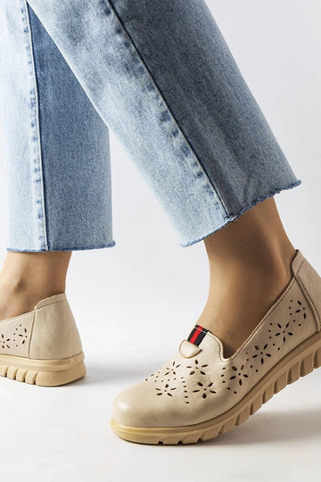 Mocasines beige claros de Joli