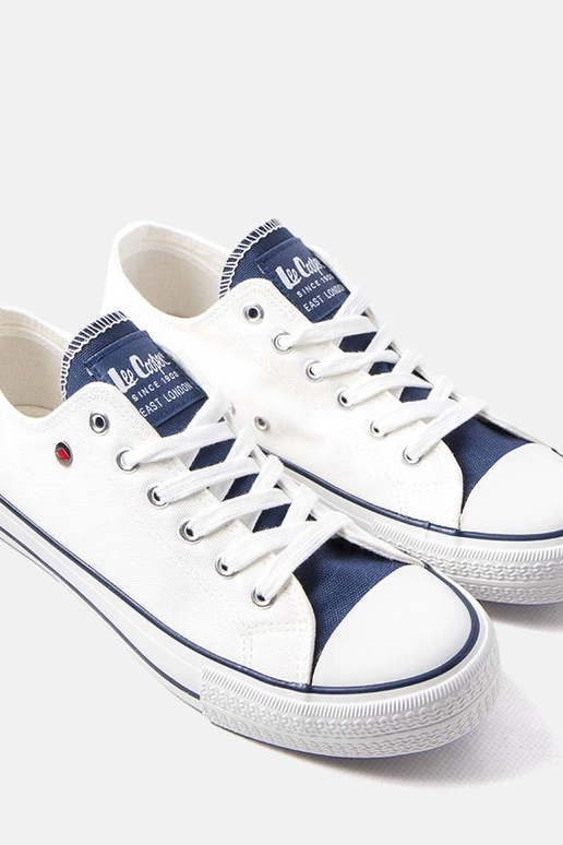 Zapatillas blancas Lee Cooper...