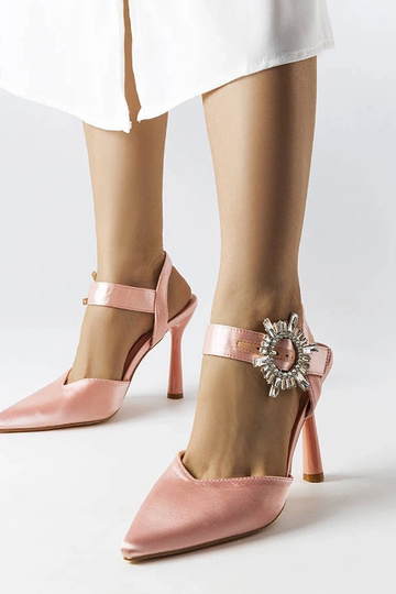Sandalias de tacón alto de satén beige Linda