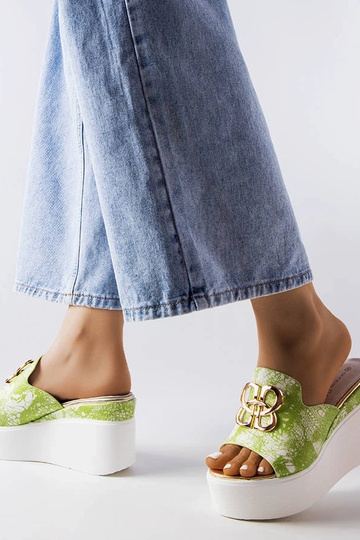 Sandalias de cuña Havanna verde 2