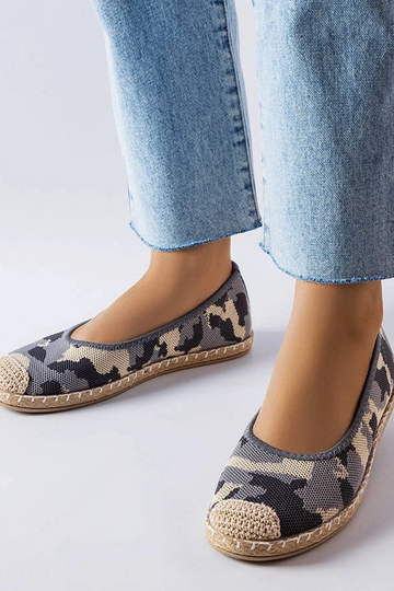 Alpargatas sin cordones...