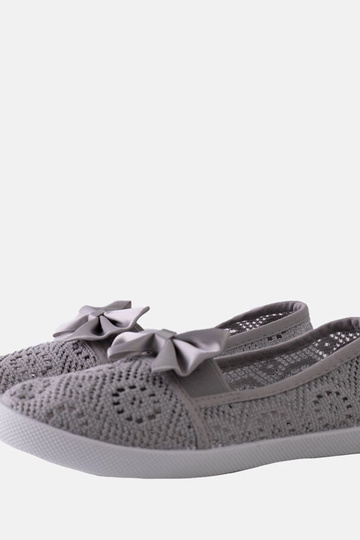 Bailarinas caladas grises...