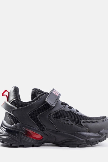 Zapatillas negras con velcro Ansel