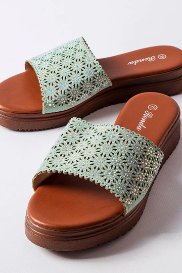 Chanclas verdes caladas con circonitas Irvine 2