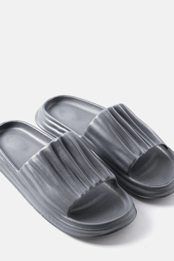 Chanclas grises para hombre...