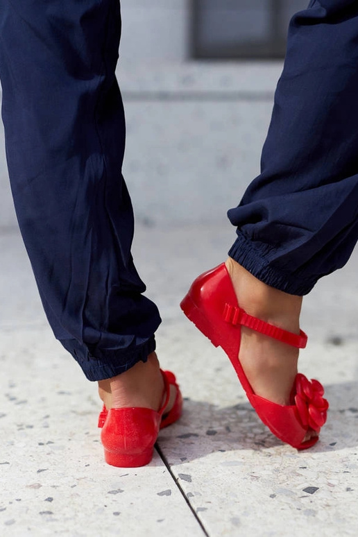 Bailarinas rojas con flor de Lucchese Bailarinas rojas con flor de Lucchese