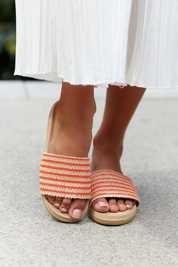 Chanclas trenzadas color naranja Capovalle 2