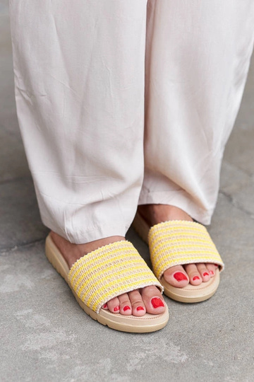 Chanclas trenzadas...