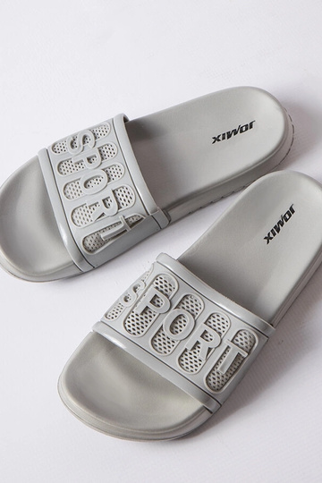 Chanclas de goma gris Moiariello 2